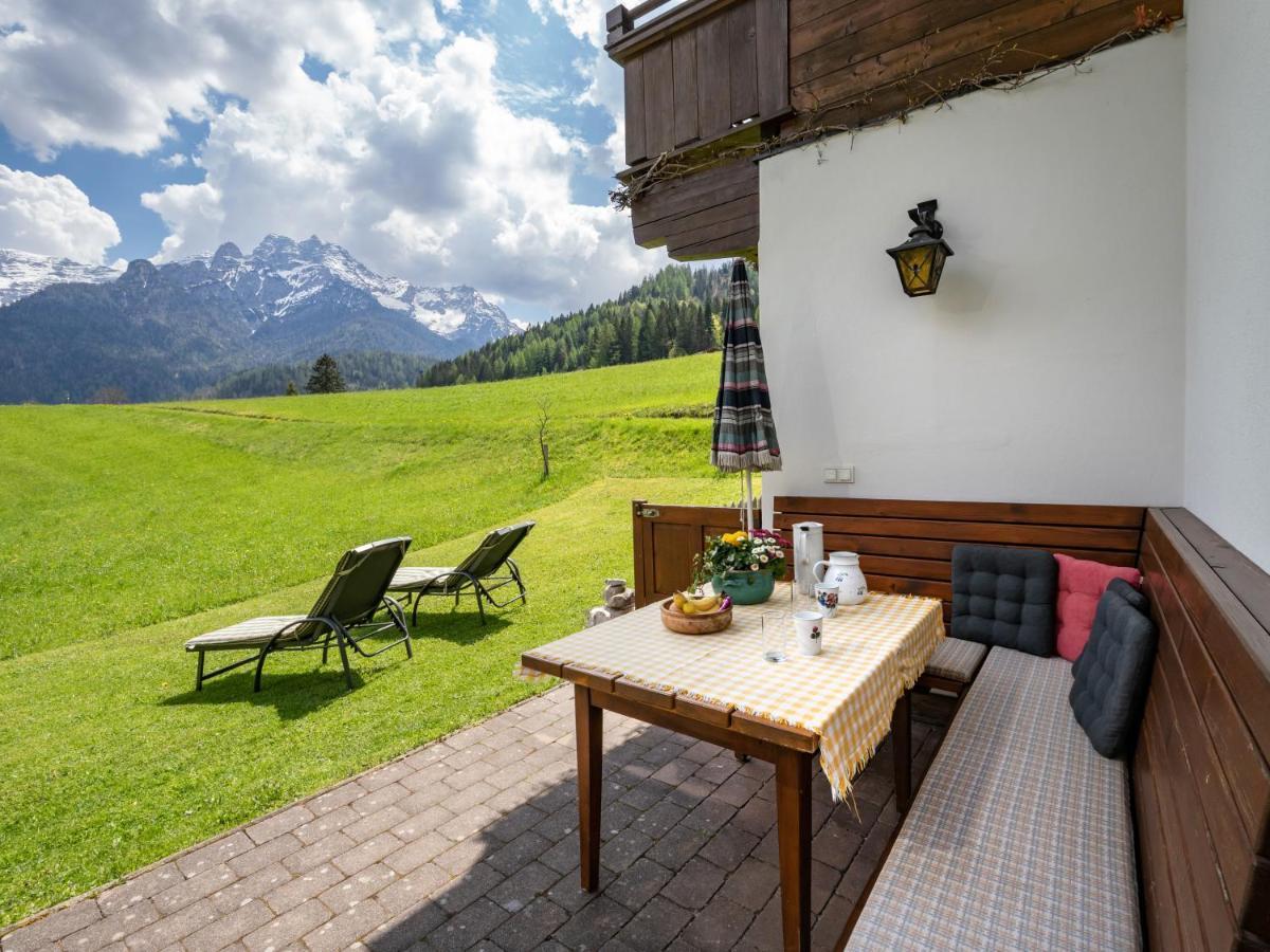 Ferienhaus & -Wohnung Flatscher Waidring Esterno foto