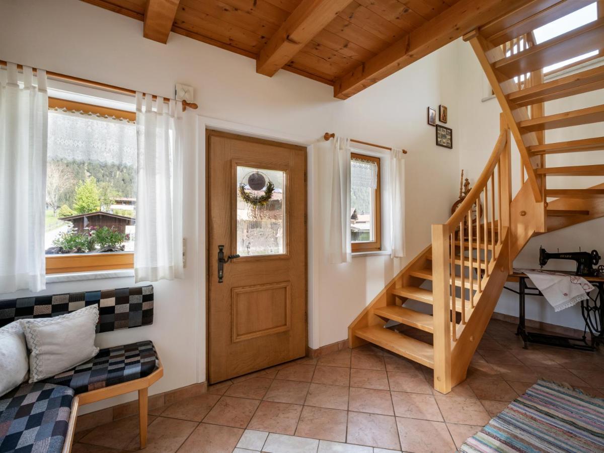 Ferienhaus & -Wohnung Flatscher Waidring Esterno foto