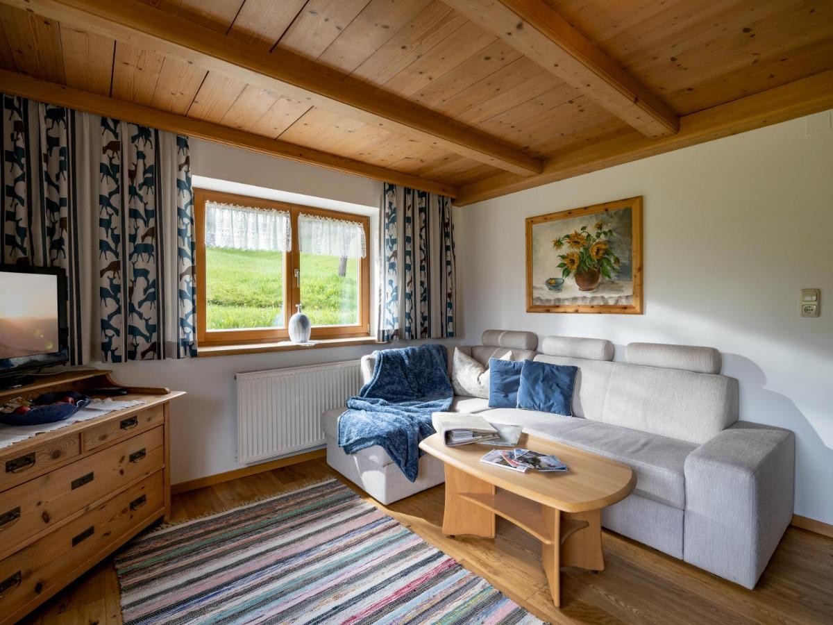 Ferienhaus & -Wohnung Flatscher Waidring Esterno foto