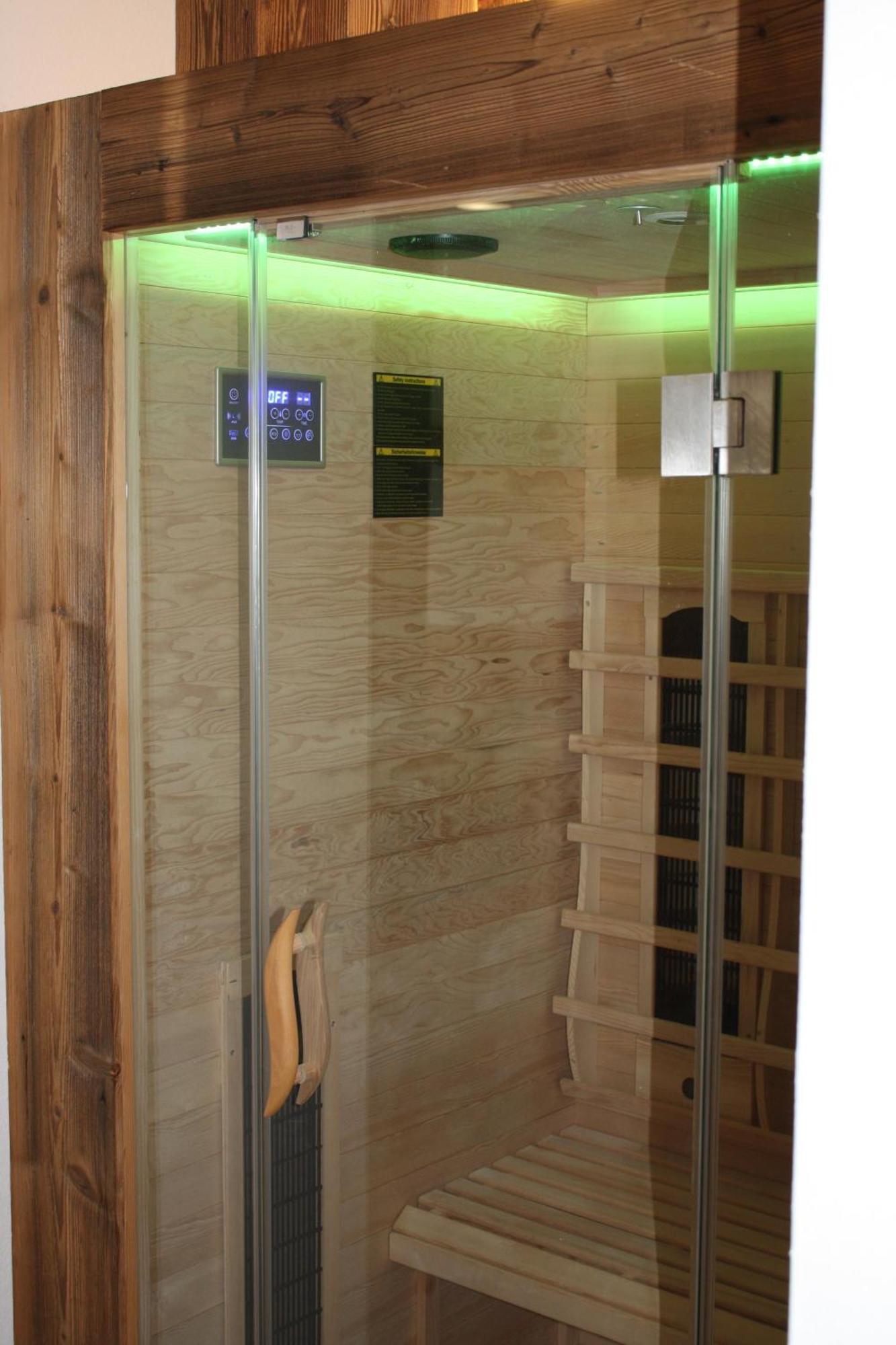 Ferienhaus & -Wohnung Flatscher Waidring Esterno foto