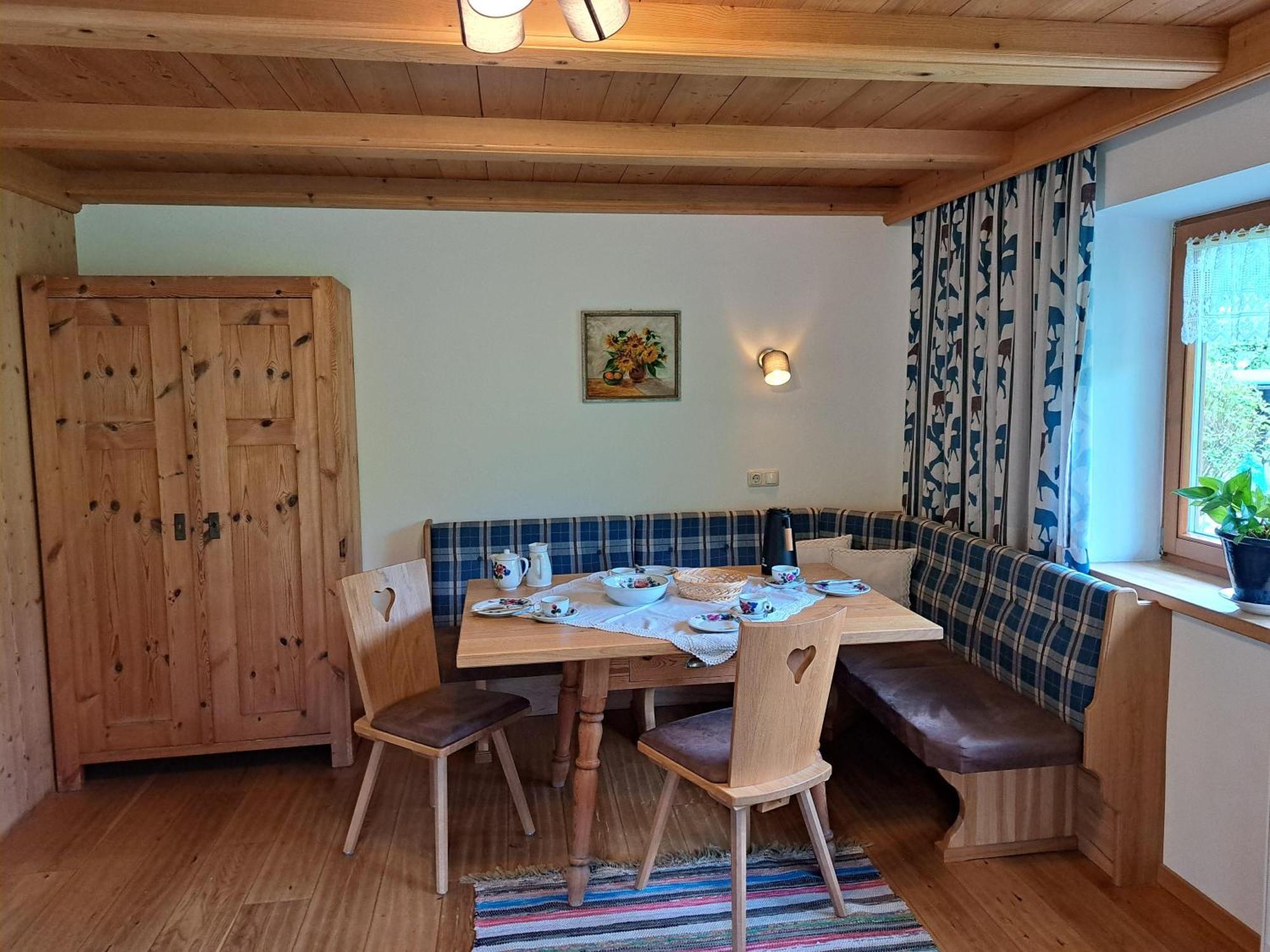 Ferienhaus & -Wohnung Flatscher Waidring Esterno foto
