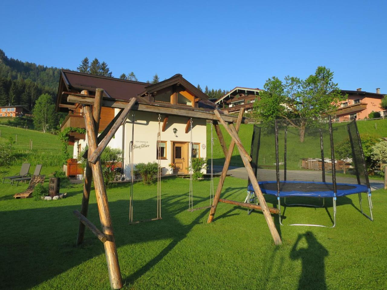 Ferienhaus & -Wohnung Flatscher Waidring Esterno foto